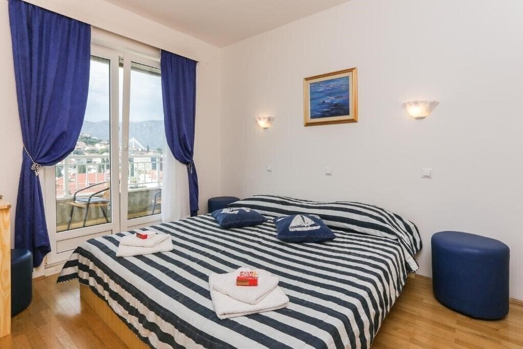 Фото K-Apartments 3*