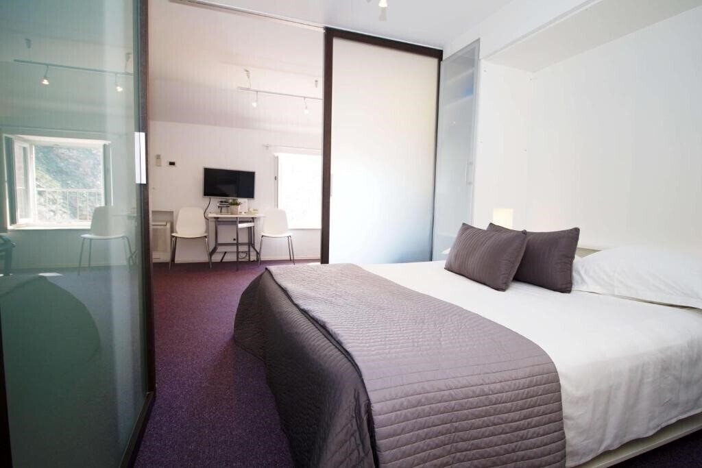 Фото Miro Studio Apartments 4*