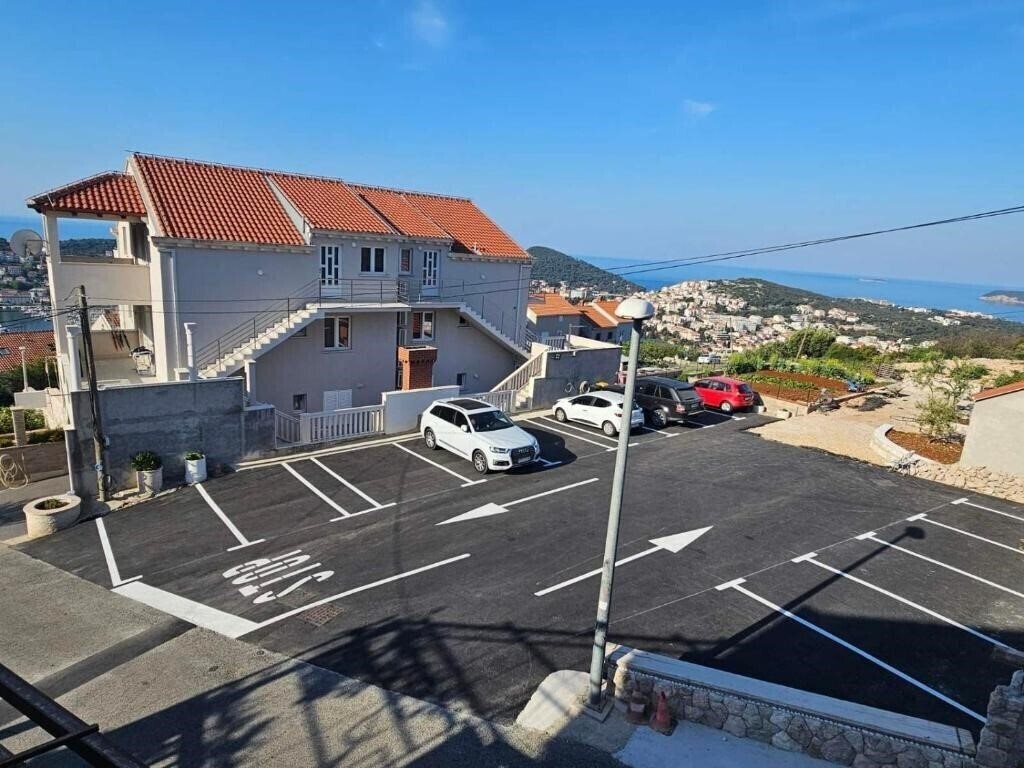 Фото Apartments Villa Dadic 3*