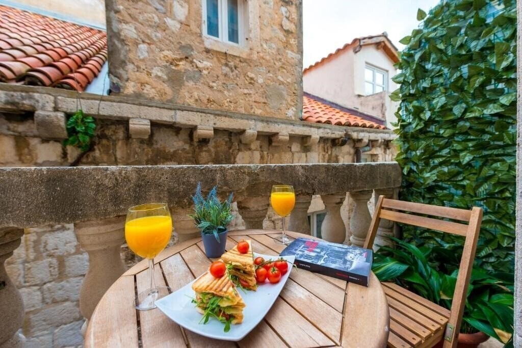 Изображение Scalini Palace 4*