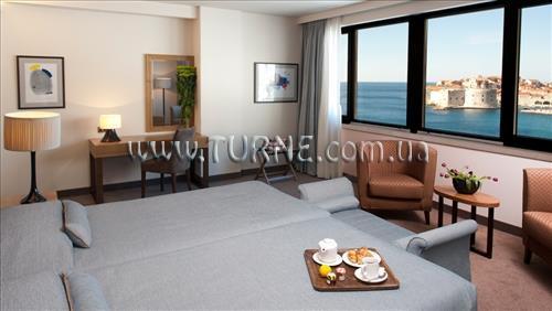 Готель Excelsior Hotel 5*