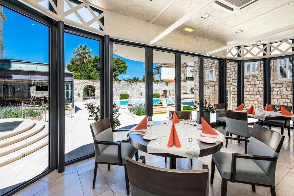 Зображення Lapad 4*