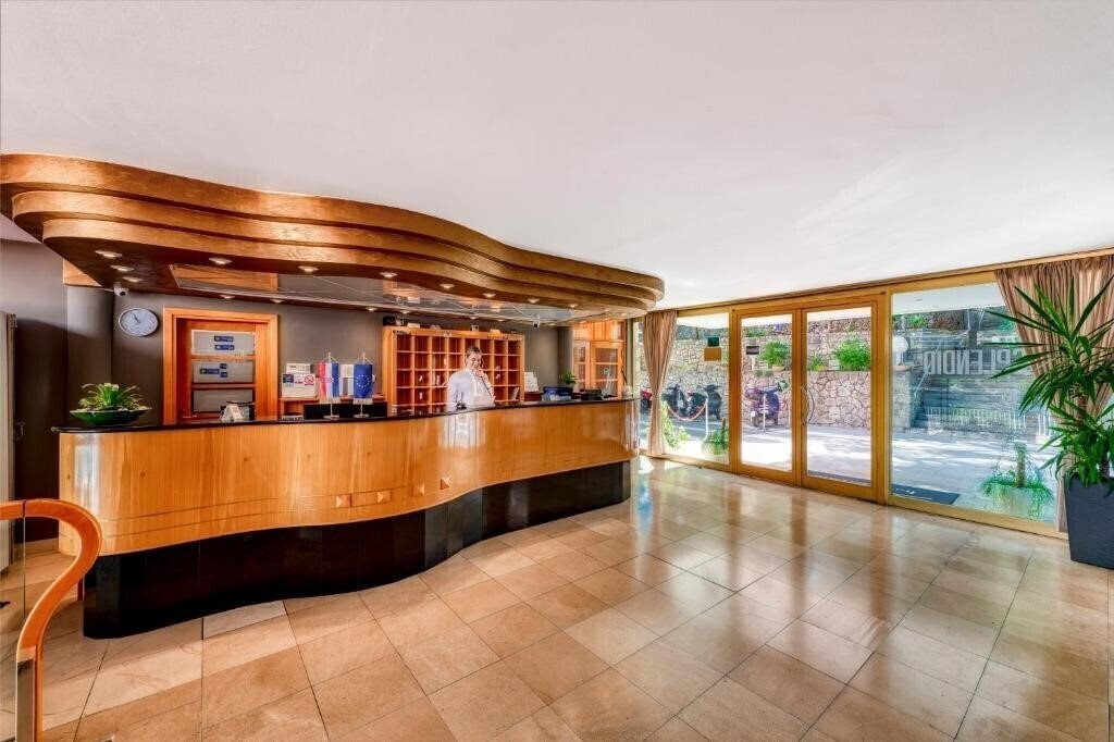 Картинка Maestral Splendid 3*