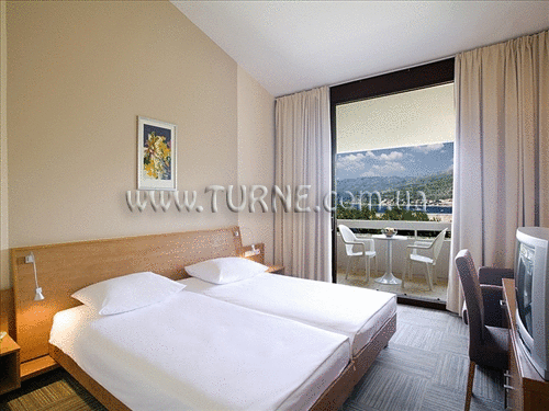 Отель Tirena 3*