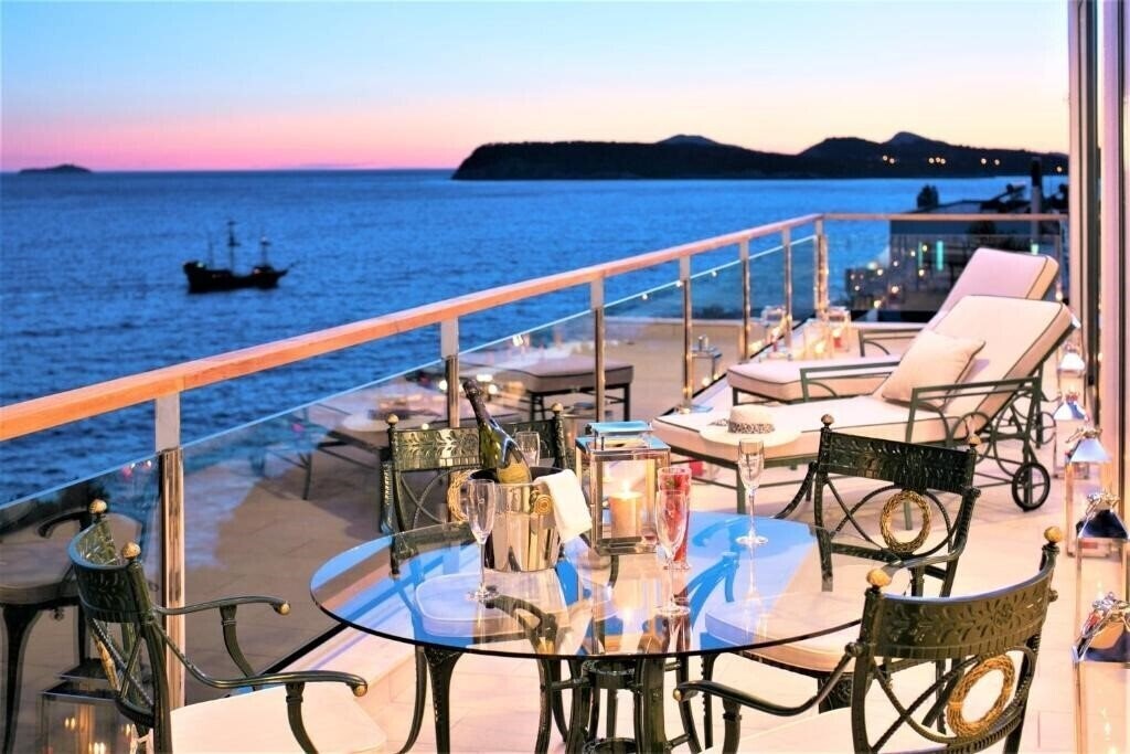 Фото Royal Princess Hotel 5*