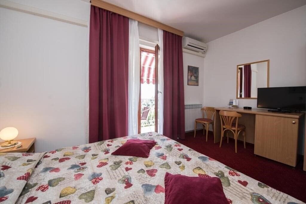 Фото Bed & Breakfast Villa Klara 3*