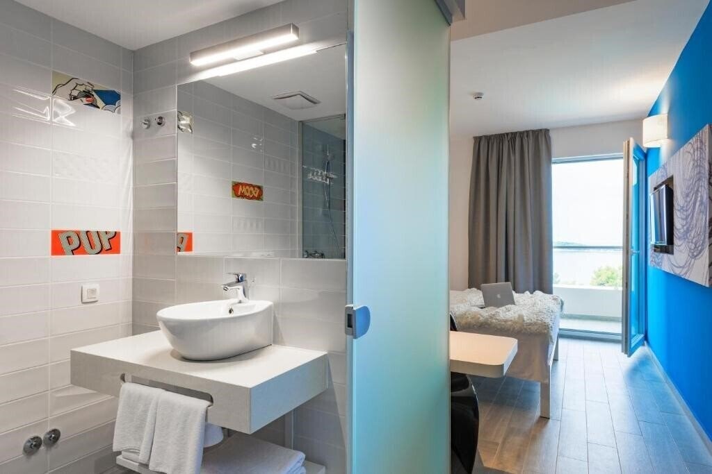 Фото Pharos Hvar Bayhill Hotel 4*