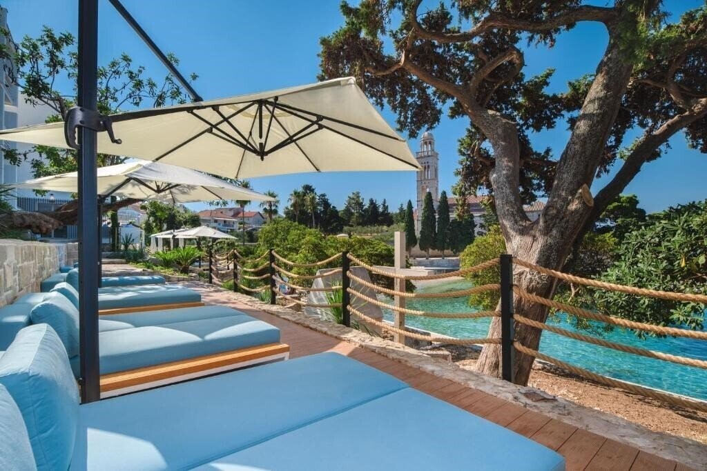 Зображення Beach Bay Hvar Hotel 4*
