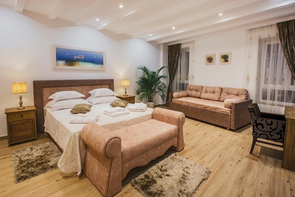 Отель Heritage Hotel Dea Hvar 4*
