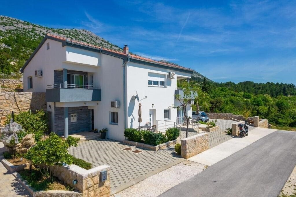 Картинка Jadranka (Stari Grad) 3*