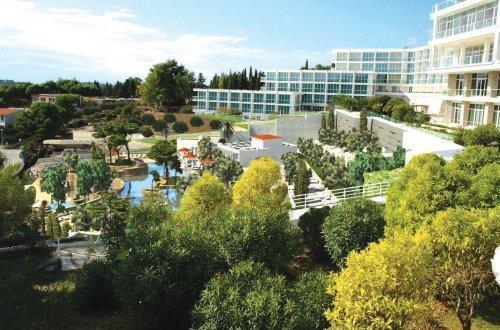 Фотографія Amfora Grand Beach Resort 4*