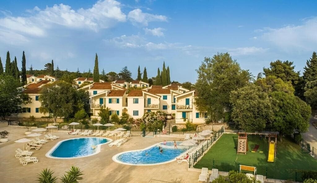 Отель Aminess Vival Port9 Residence 4*