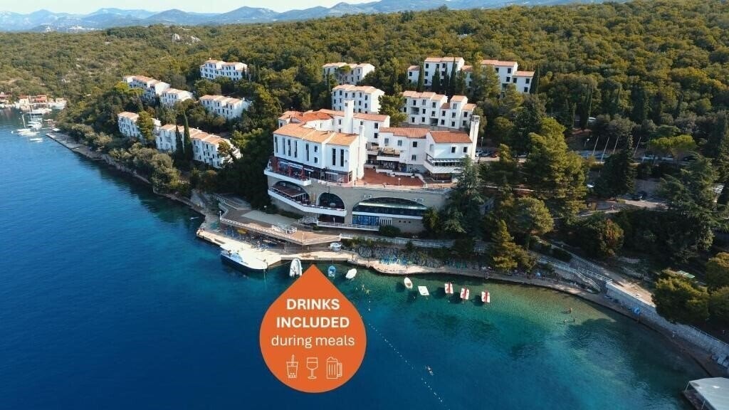 Готель Uvala Scott 2*