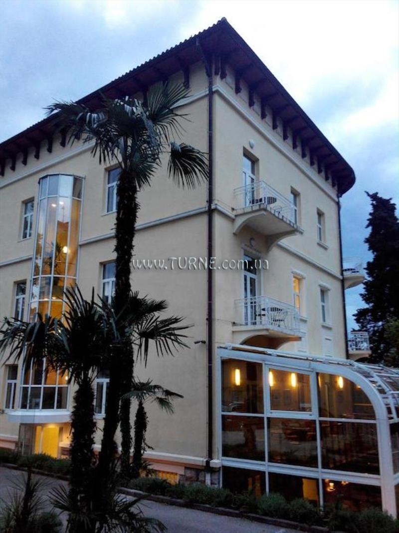 Готель Villa Eugenia вилла