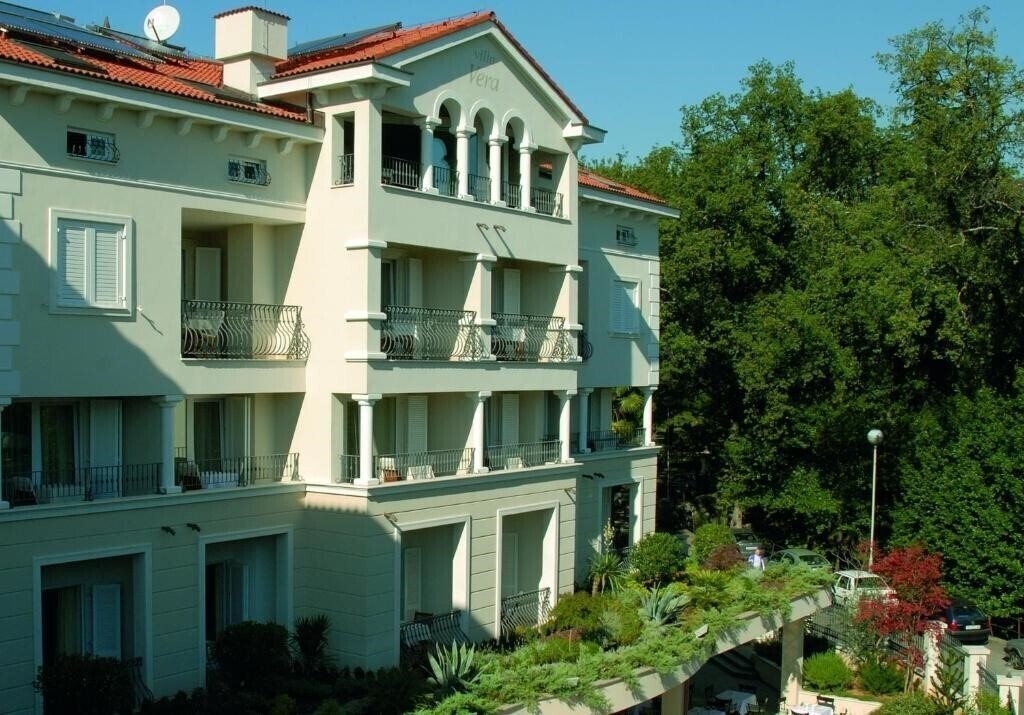 Готель Hotel Villa Vera 5*