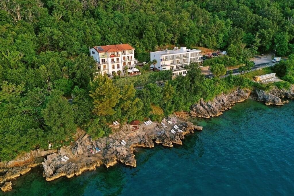 Отель Pansion Stanger 3*