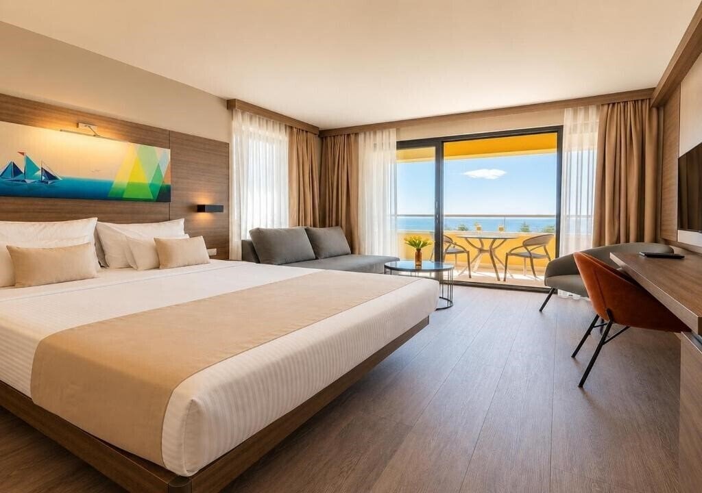 Фото Hotel Antonio 4*