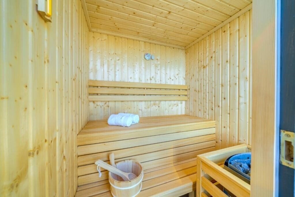 Фото Villa Bellevue Bast Apartment 3*