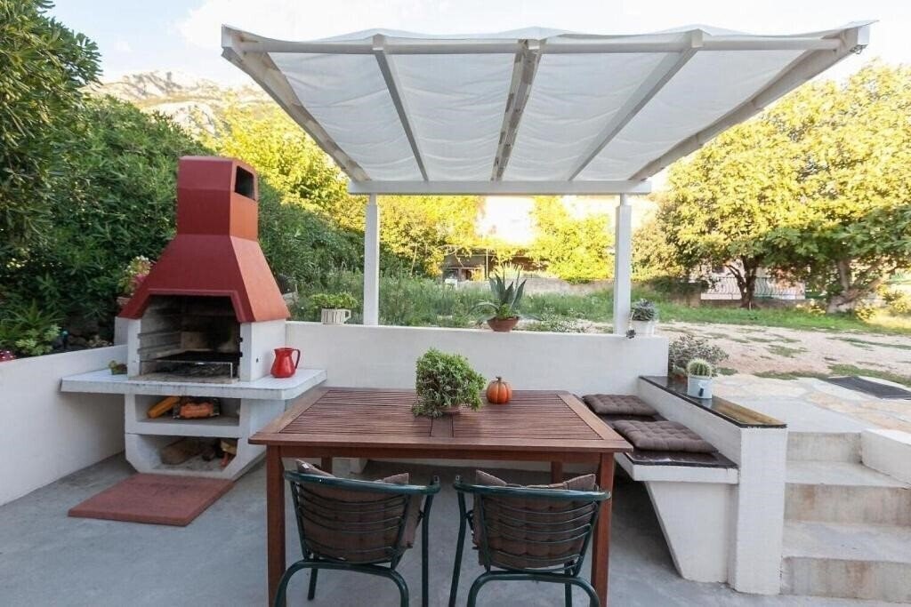 Отель App Alta 3*