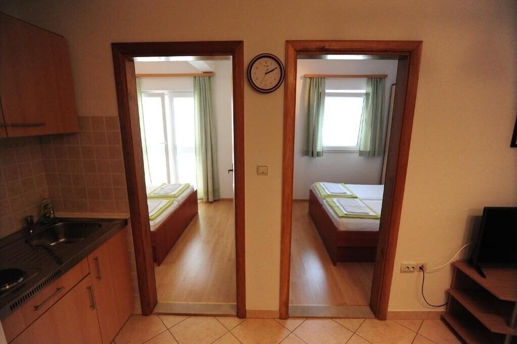 Фотография Appartments Knezevic 3*