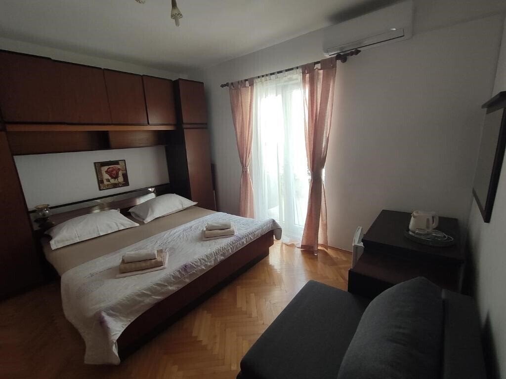 Готель App Jadranka 3*