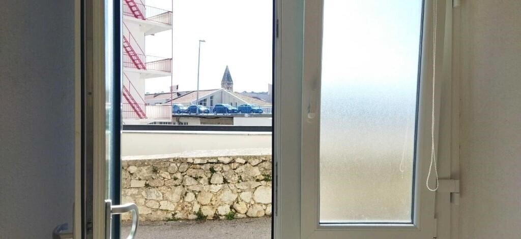 Картинка App Luce & Jure 3*