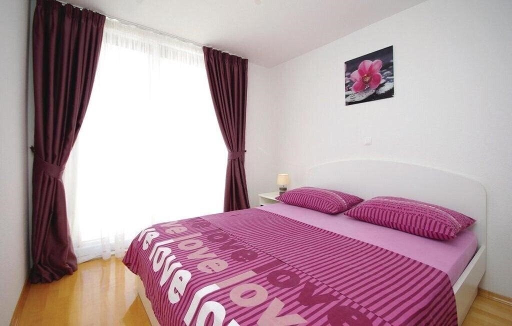 Картинка App Pavlinovic 3*