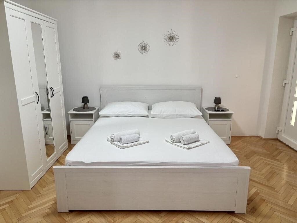 Фото App Sini House 3*