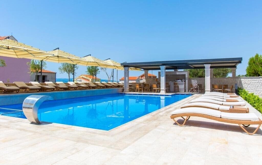 Фотография Luxury Aparthotel 4*