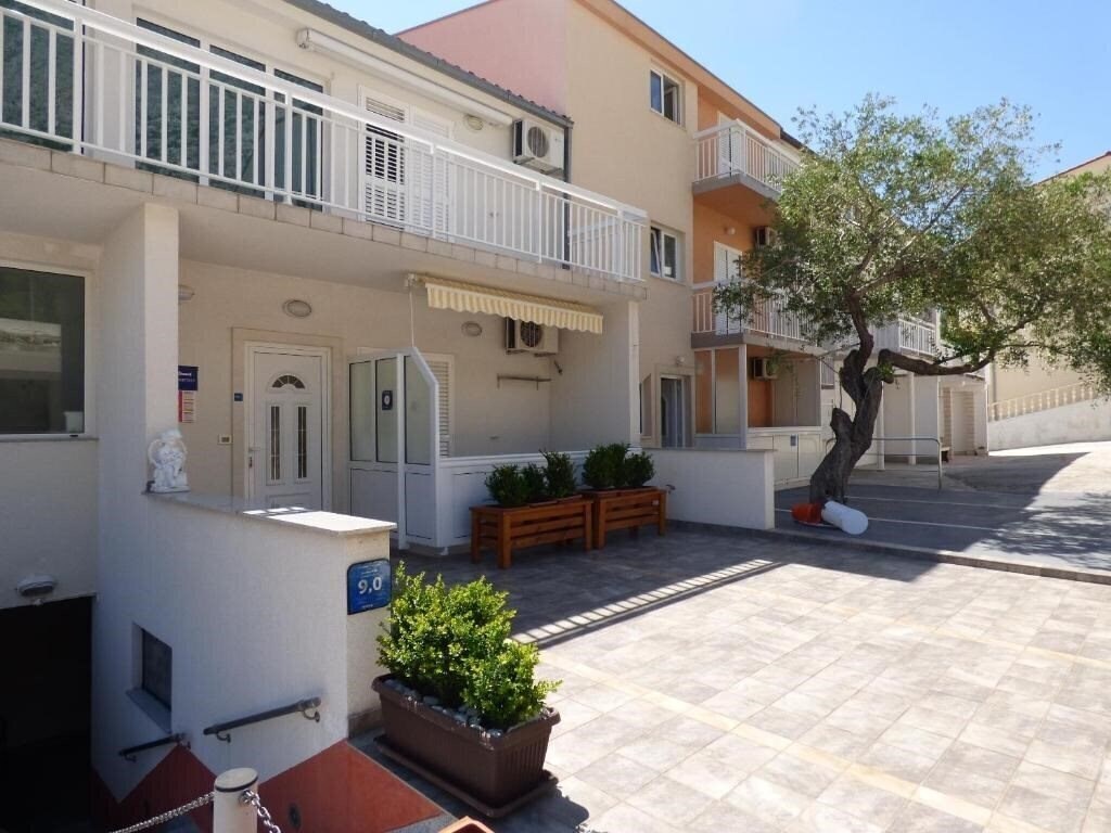 Готель Ruza Studios & Apartments 3*