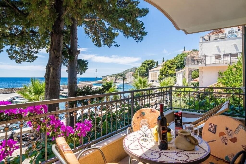 Готель Apartments Palma 3*