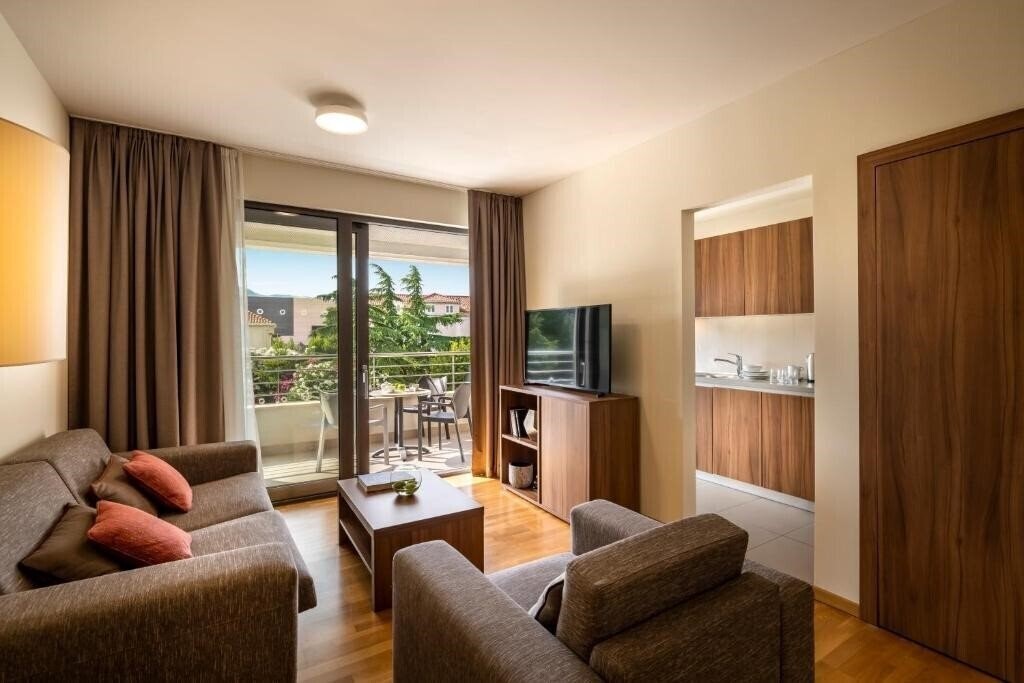 Фото Maistra Select Srebreno Premium Apartments 4*