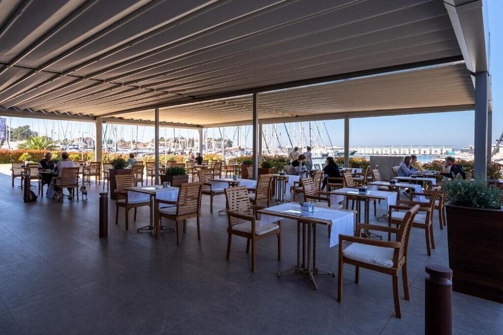 Картинка Nautica Hotel 4*