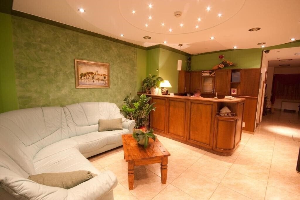 Фото Hotel Makin 3*