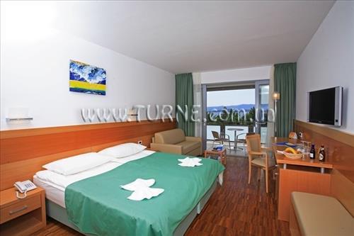 Отель Grand Hotel Elaphusa 4*