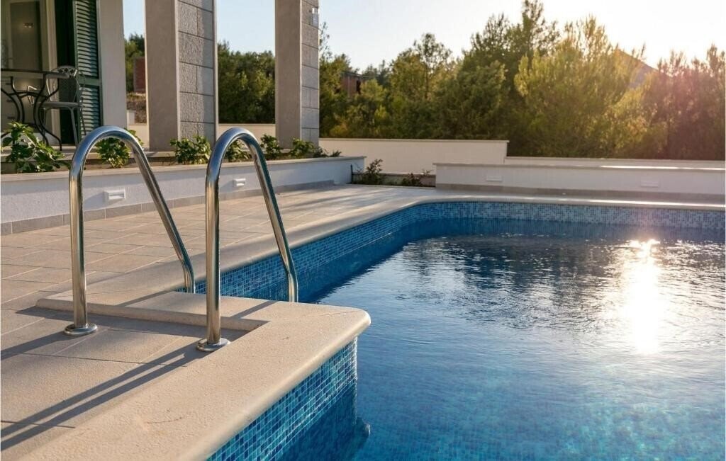 Картинка Villa Makarac 4*