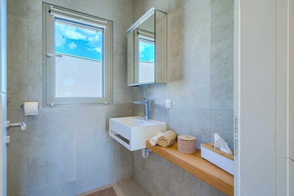 Фотографія Villa Pine Haven 4*