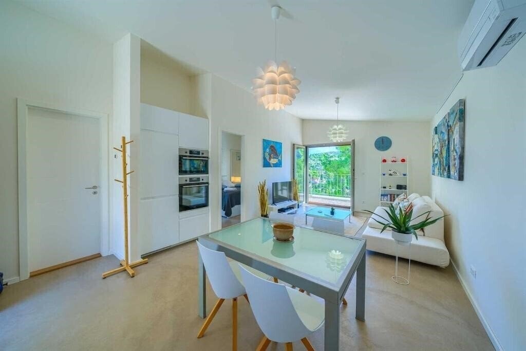 Картинка Villa Pine Haven 4*