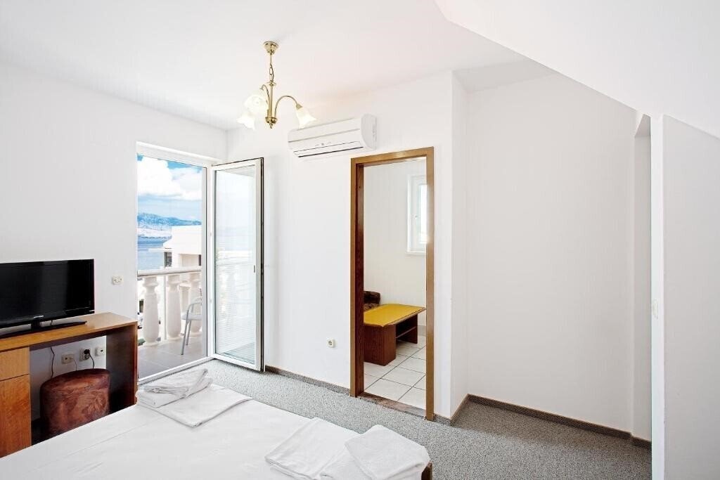 Картинка Villa Supetar 3*