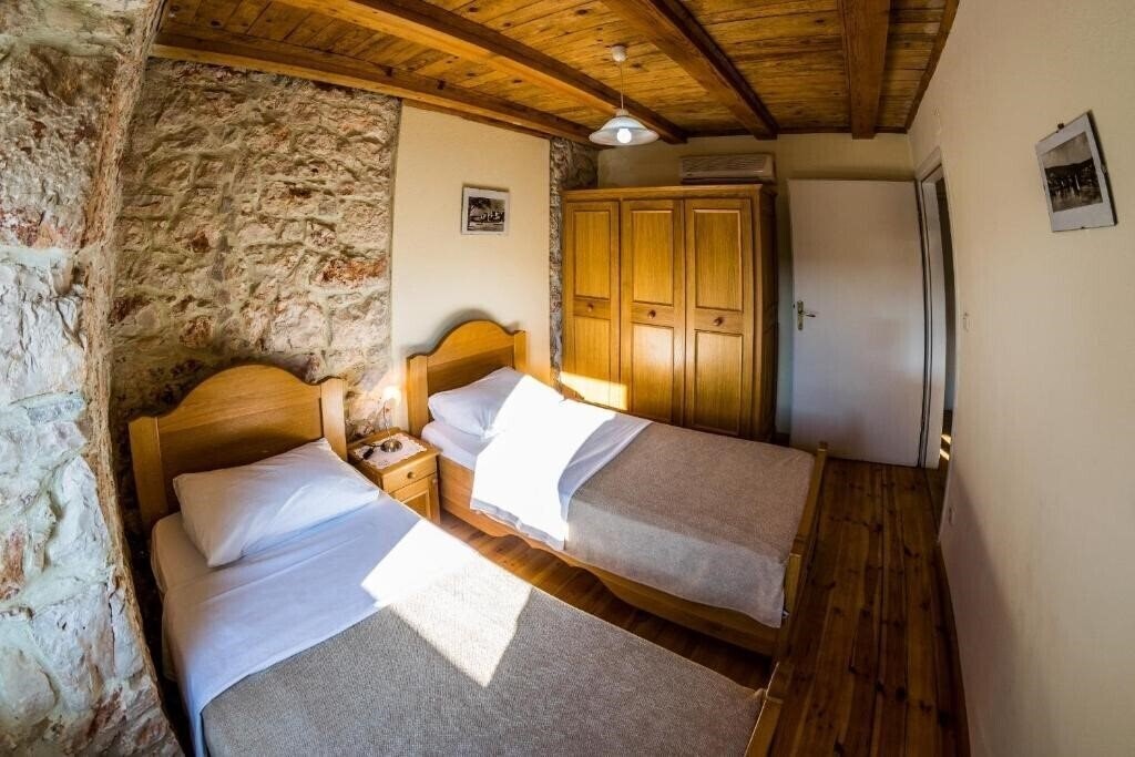 Готель Apartments Ducina 3*