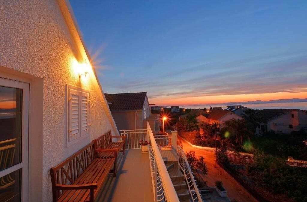 Зображення Rooms Sunce 3*