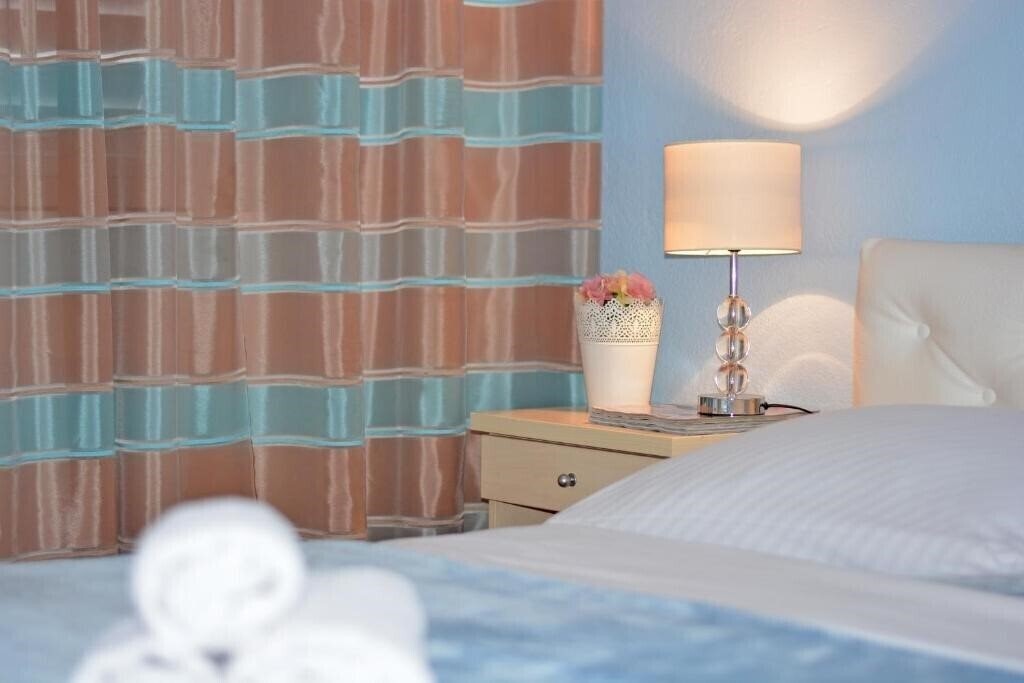 Картинка Rooms Sunce 3*