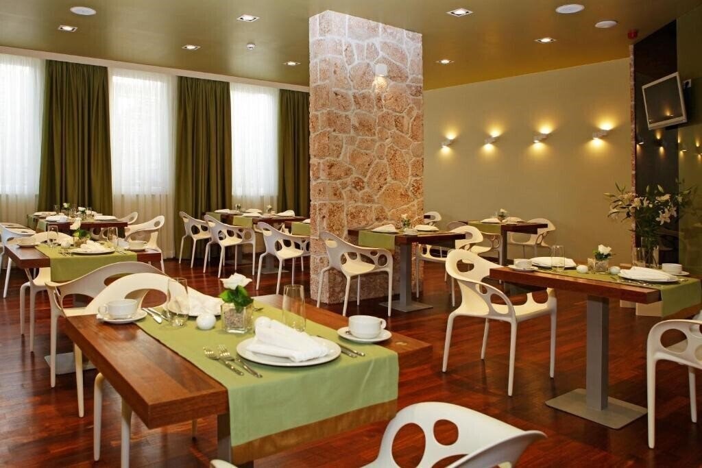 Картинка Boutique Hotel Bol 4*