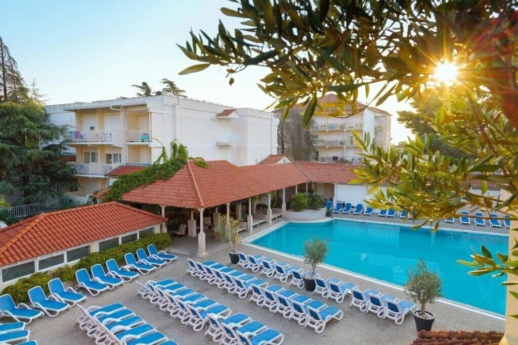 Фотография Waterman Svpetrvs Resort 4*