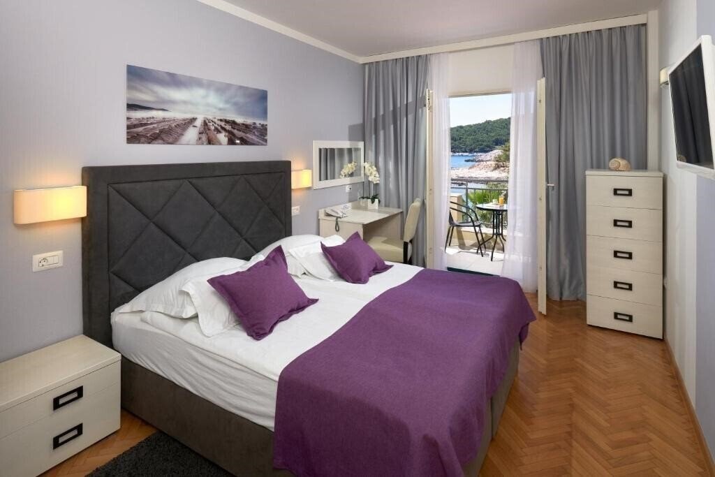 Фото Hotel Fortuna 4*