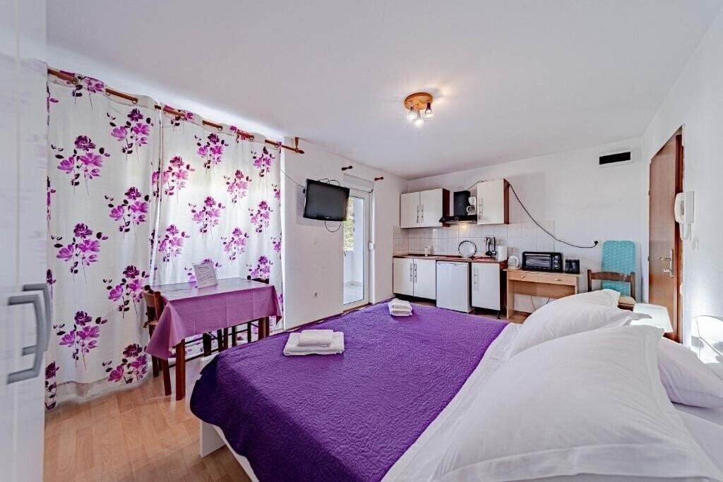 Картинка Apartments Barcot 3*