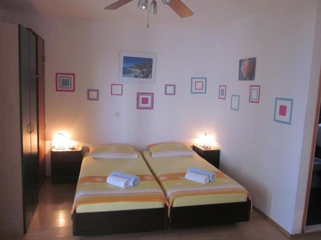 Фотография Apartments Kresic 3*