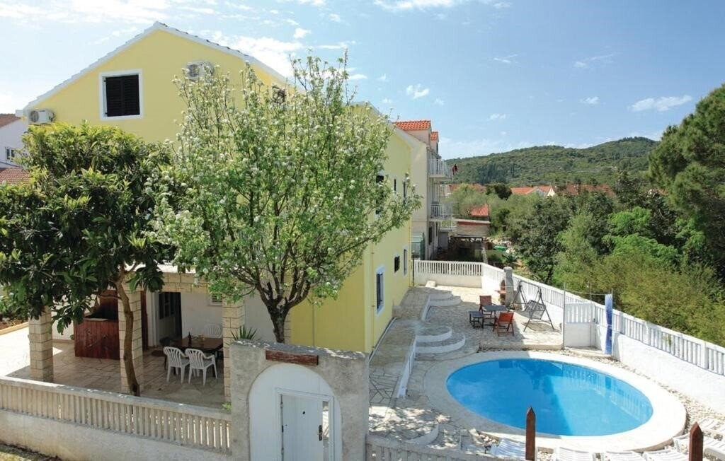 Картинка Dragan's Den Hostel Korcula хостел