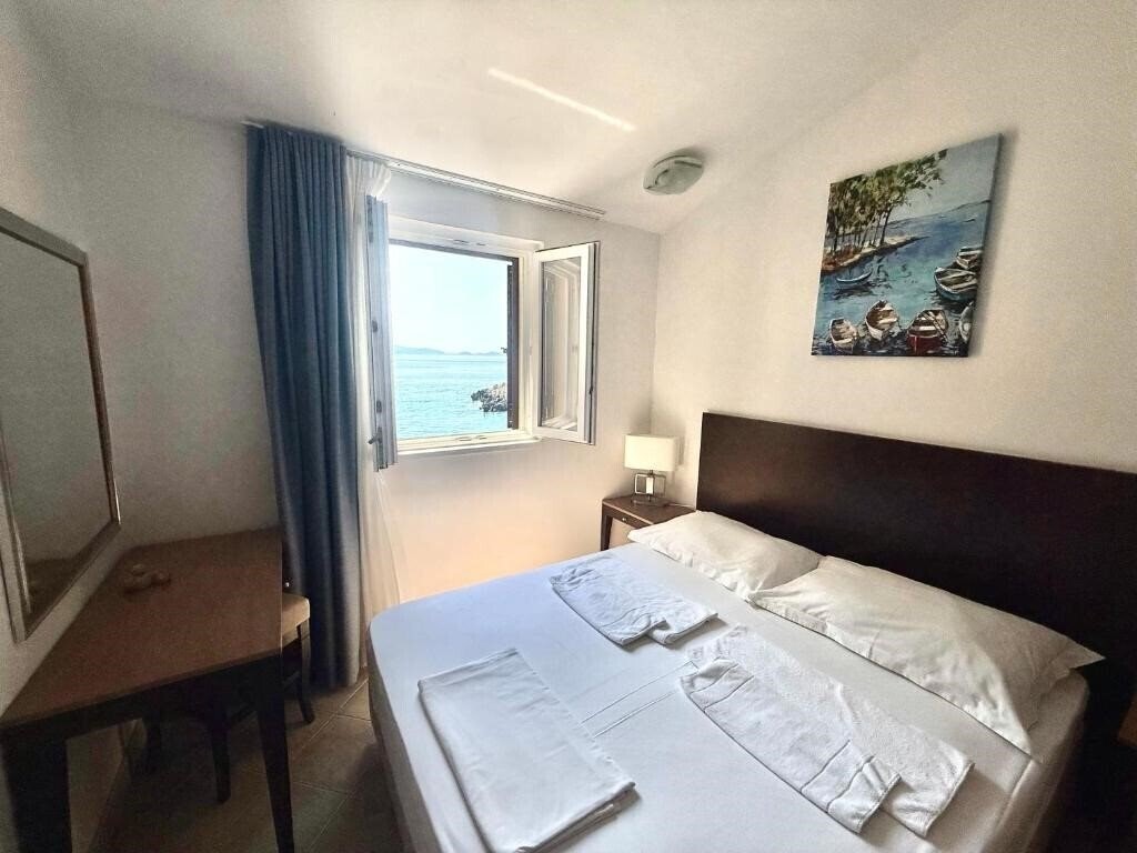 Фото Hotel Priscapac Resort & Apartments 3*