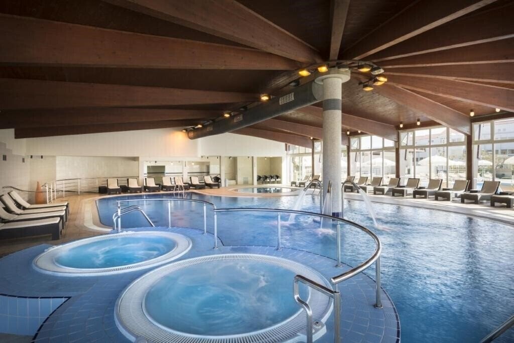 Картинка Sunny Baska Hotel by Valamar 3*